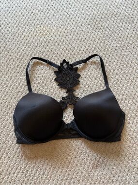 Victoria's Secret Black Lace Racerback Very Sexy Push-Up Bra - 34C